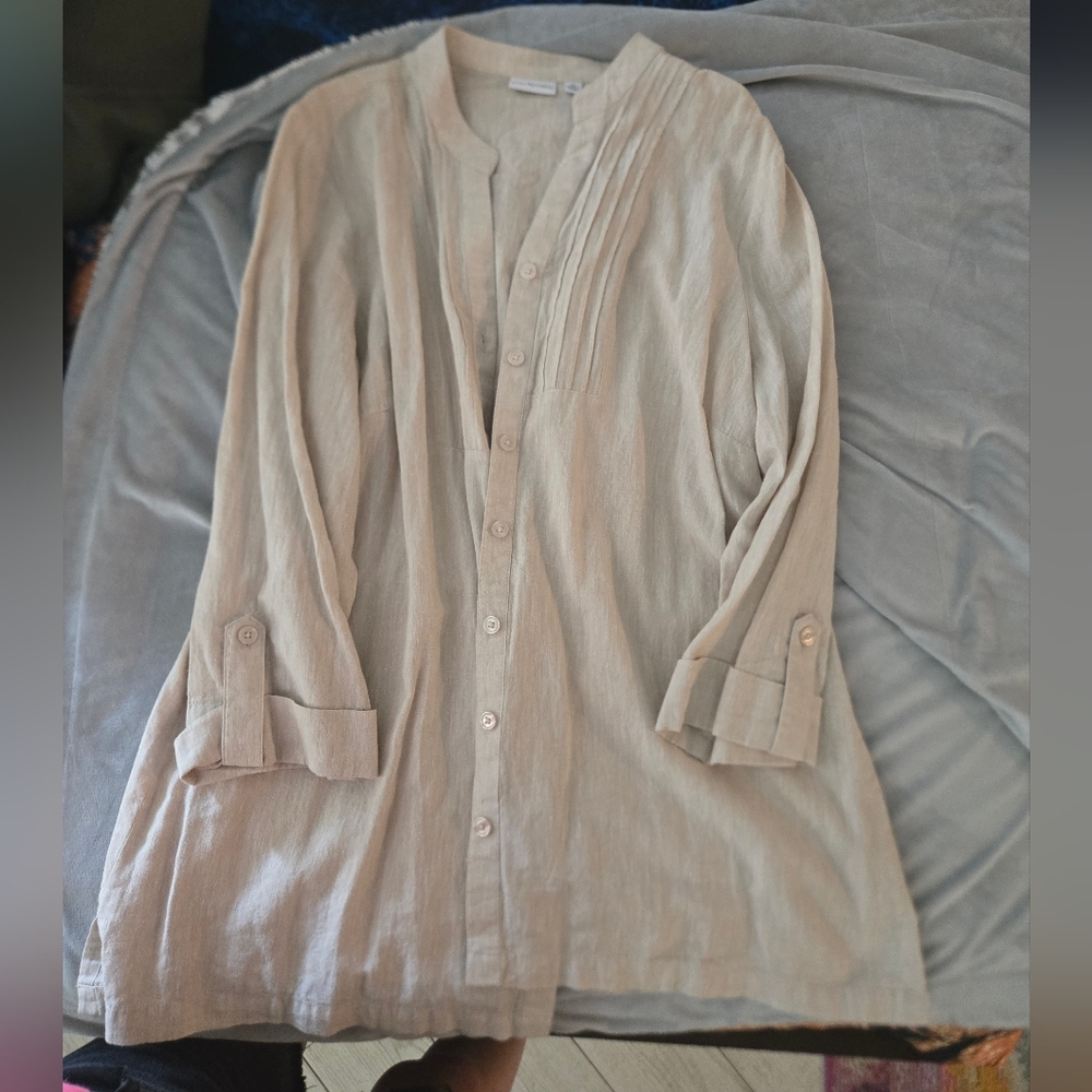 Kim Rogers Beige Linen Button-Up Blouse